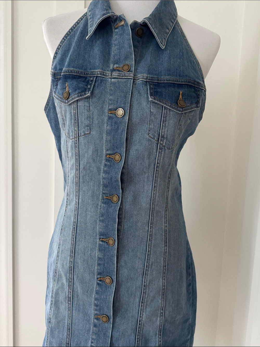 Tuckernuck Ramy Brook Susanna Denim Halter Minidress Size 29 - Picture 6 of 11